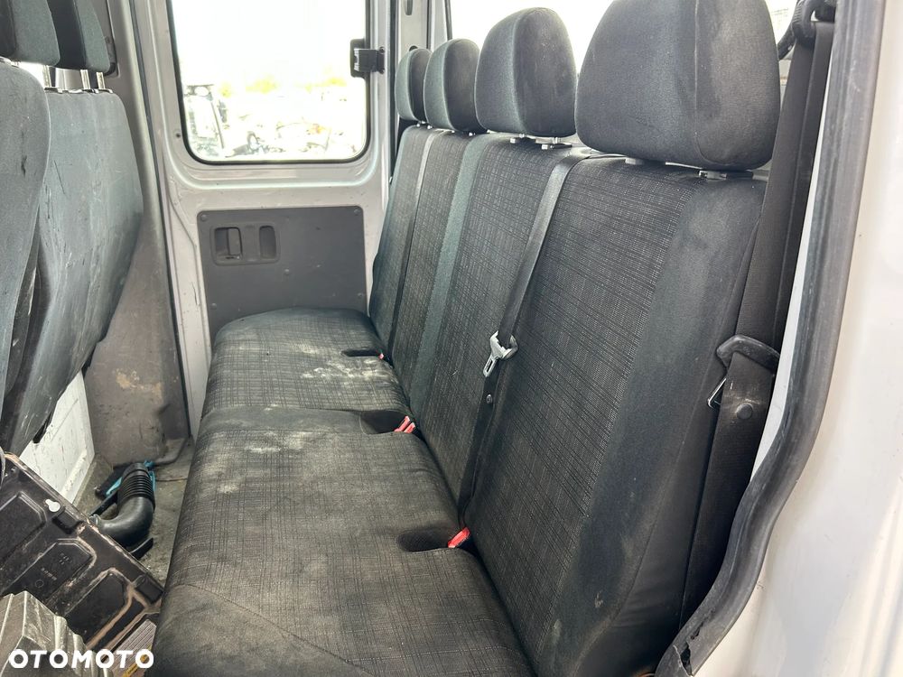 MERCEDES SPRINTER W906 VW CRAFTER I DOPPELKABINE TYLNA KANAPA