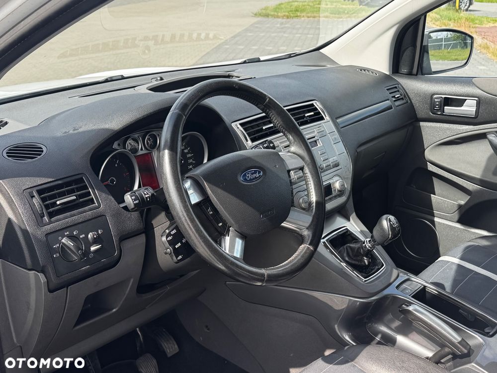 Ford Kuga 2.0 TDCi Titanium - 13