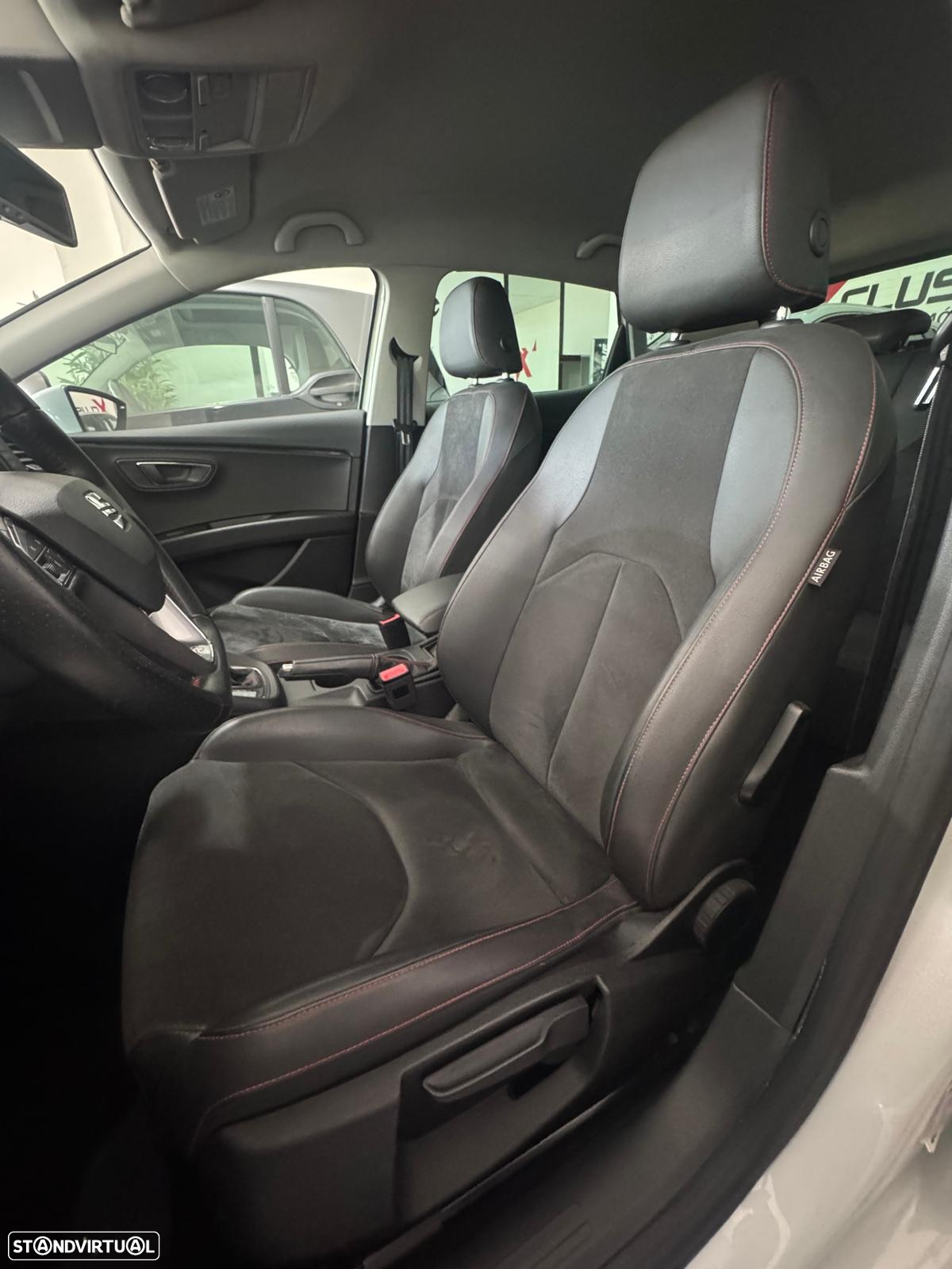 SEAT Leon 2.0 TDI DPF DSG FR - 3