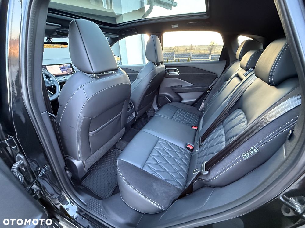 Nissan Qashqai 1.3 DIG-T MHEV Xtronic Tekna+ - 26