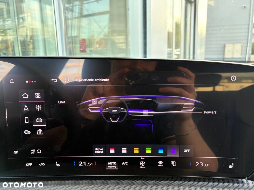 Audi Q5 Sportback - 31