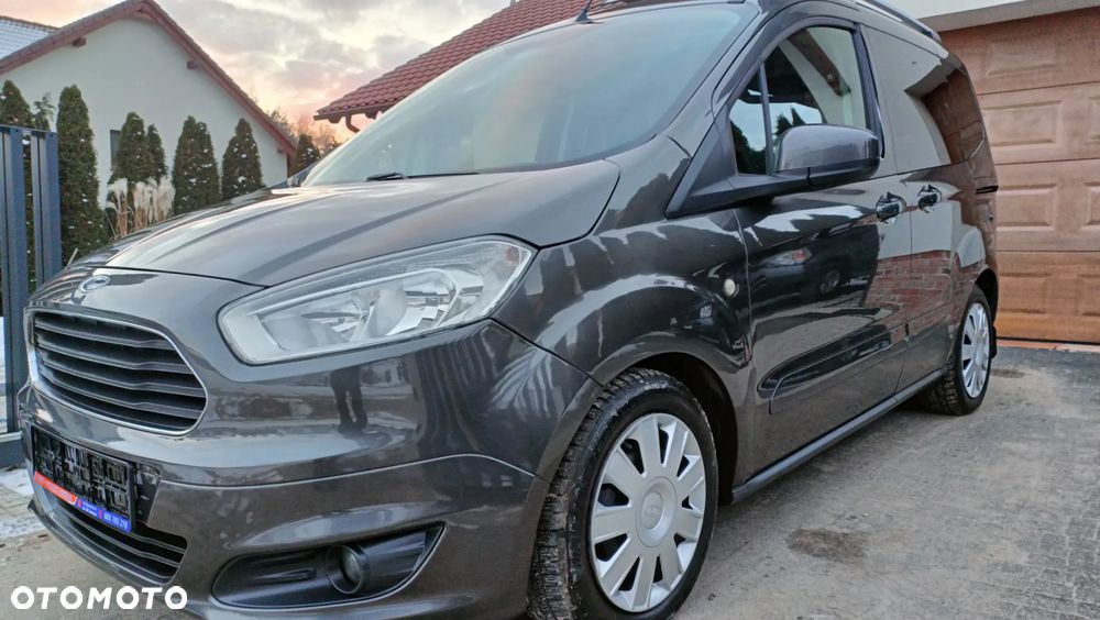 Ford Tourneo Courier 1.5 TDCi Ambiente - 1