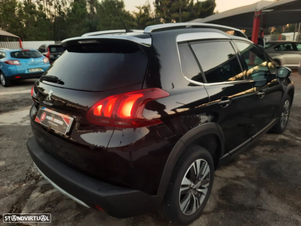 Peugeot 2008 1.6 BlueHDi Allure - 16
