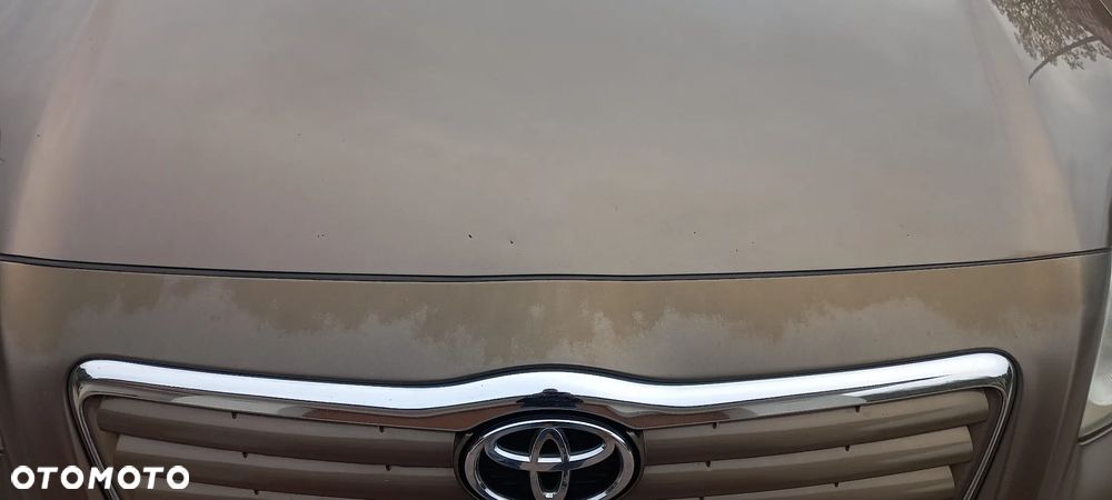 Toyota Avensis 1.8 VVT-i Luna - 11