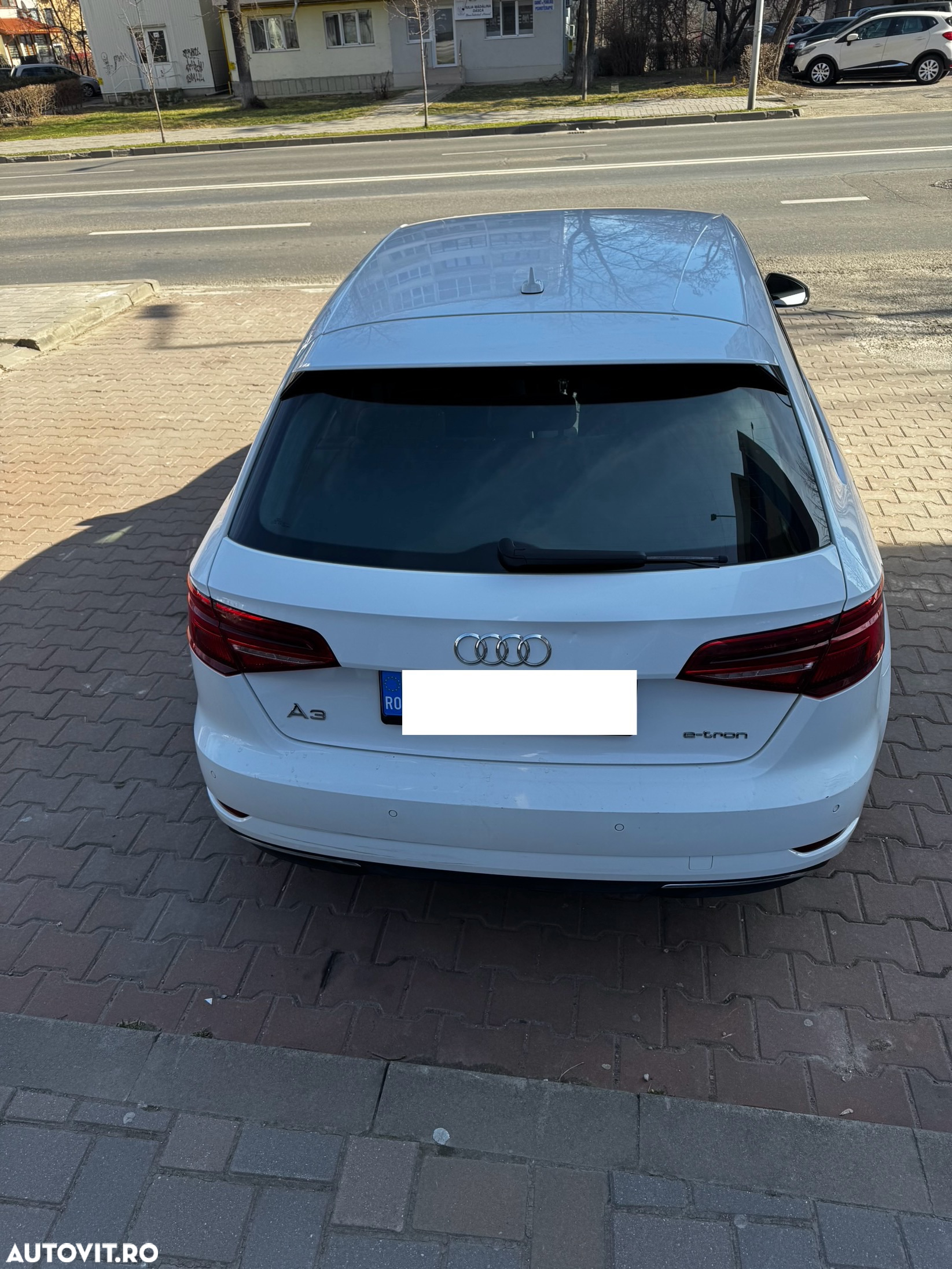 Audi A3 1.4 TFSI Sportback e-tron sport - 13