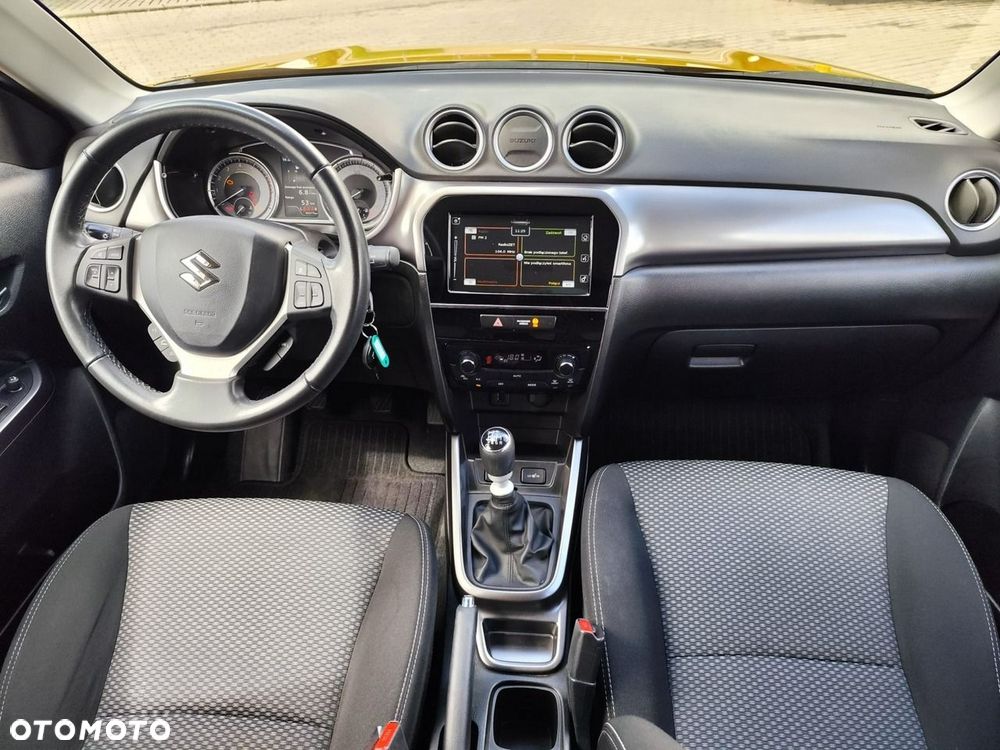 Suzuki Vitara 1.4 Boosterjet mHEV Premium Plus 4WD - 17