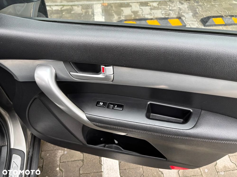 Kia Sorento 2.2 CRDi L 2WD - 15