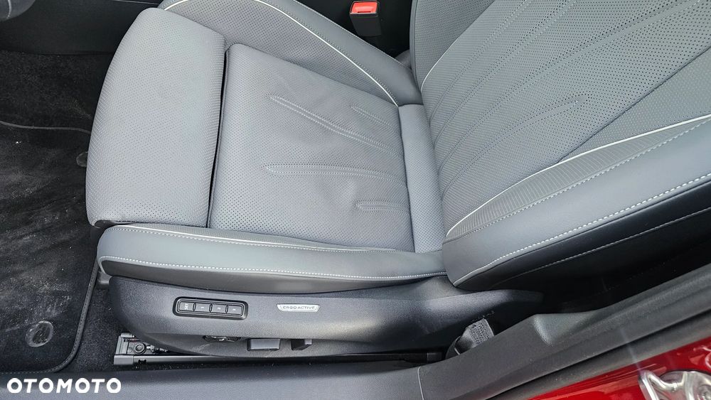 Volkswagen Passat - 16