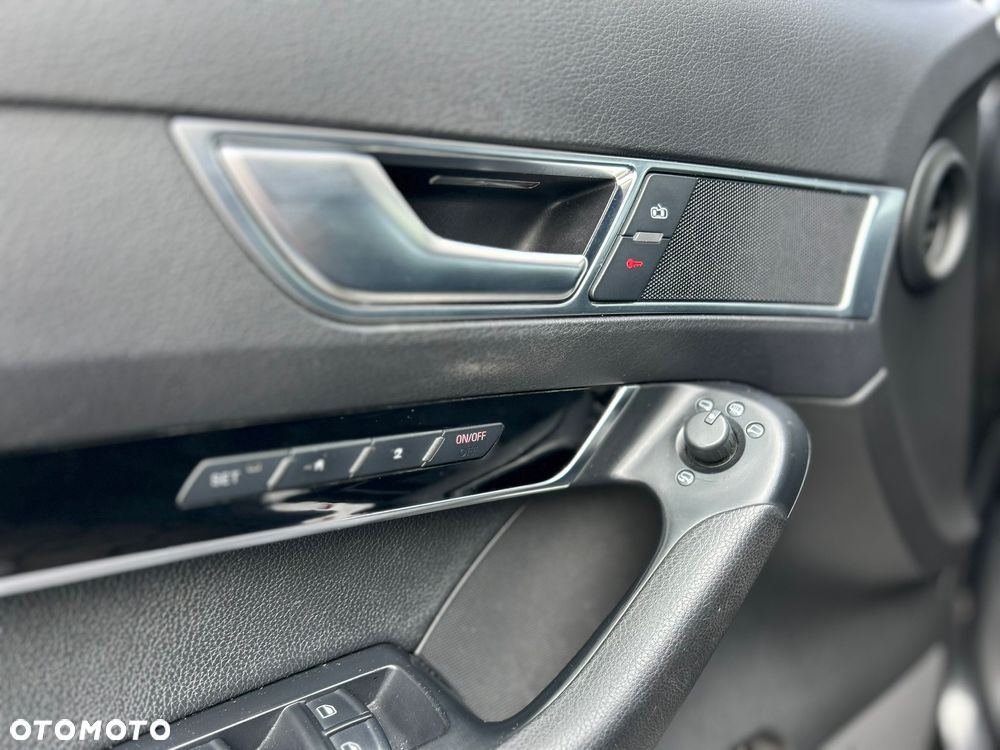 Audi A6 Avant 3.0 TDI DPF quattro tiptronic - 20