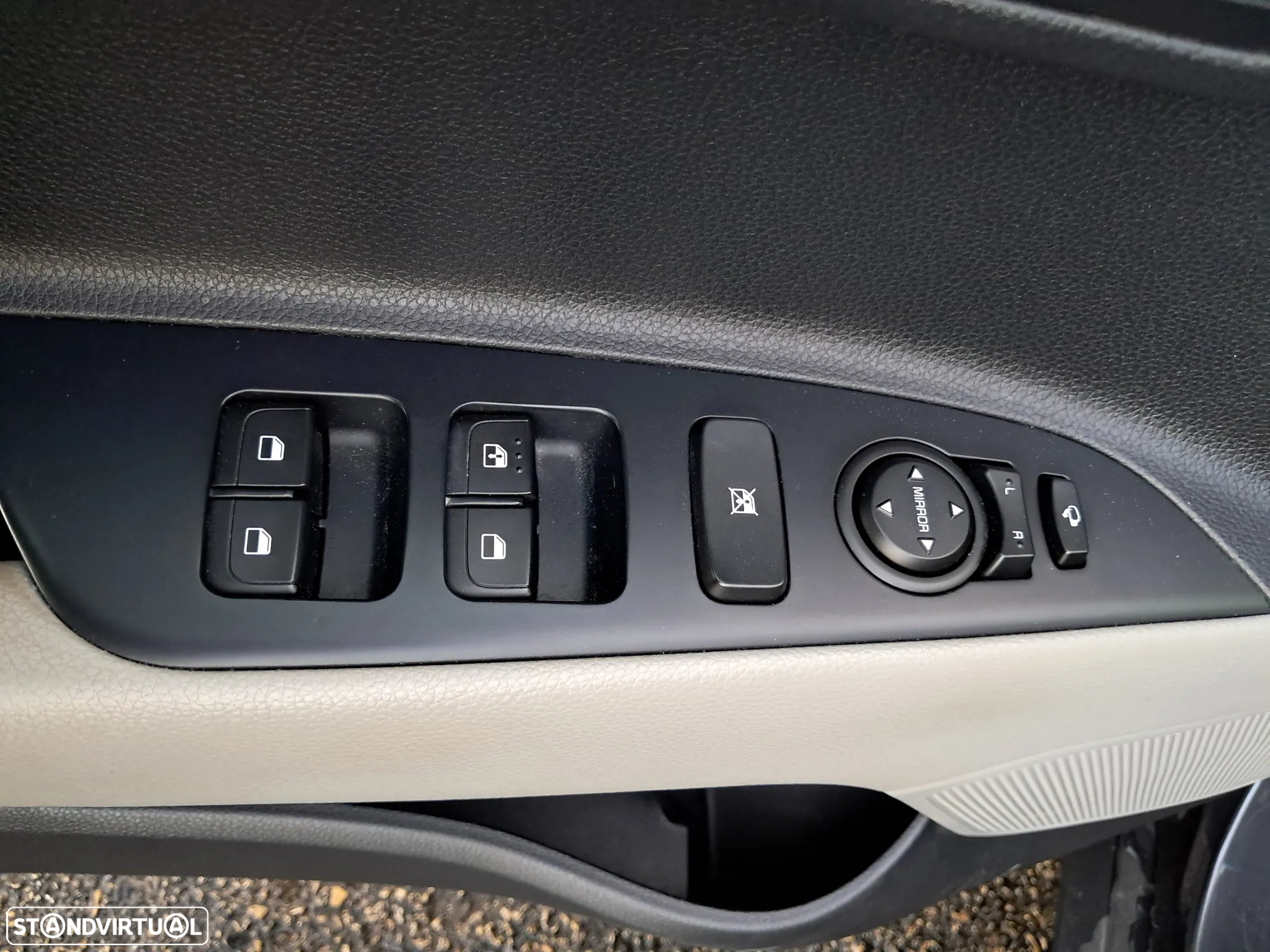 Kia Stonic 1.0 T-GDI TX - 16
