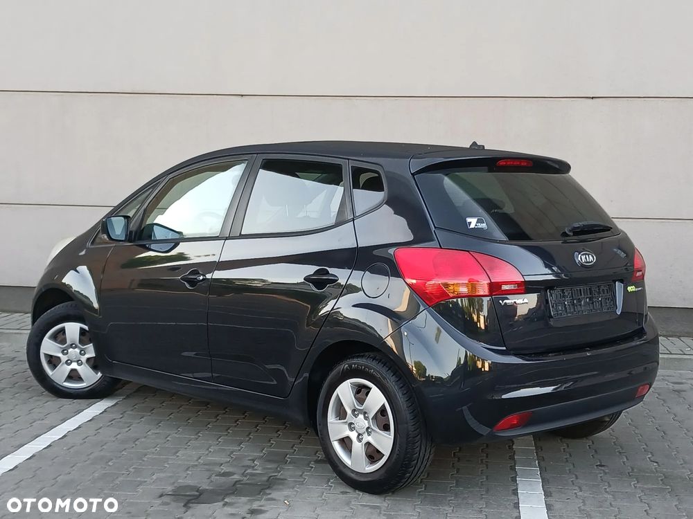 Kia Venga 1.4 CVVT Attract - 12