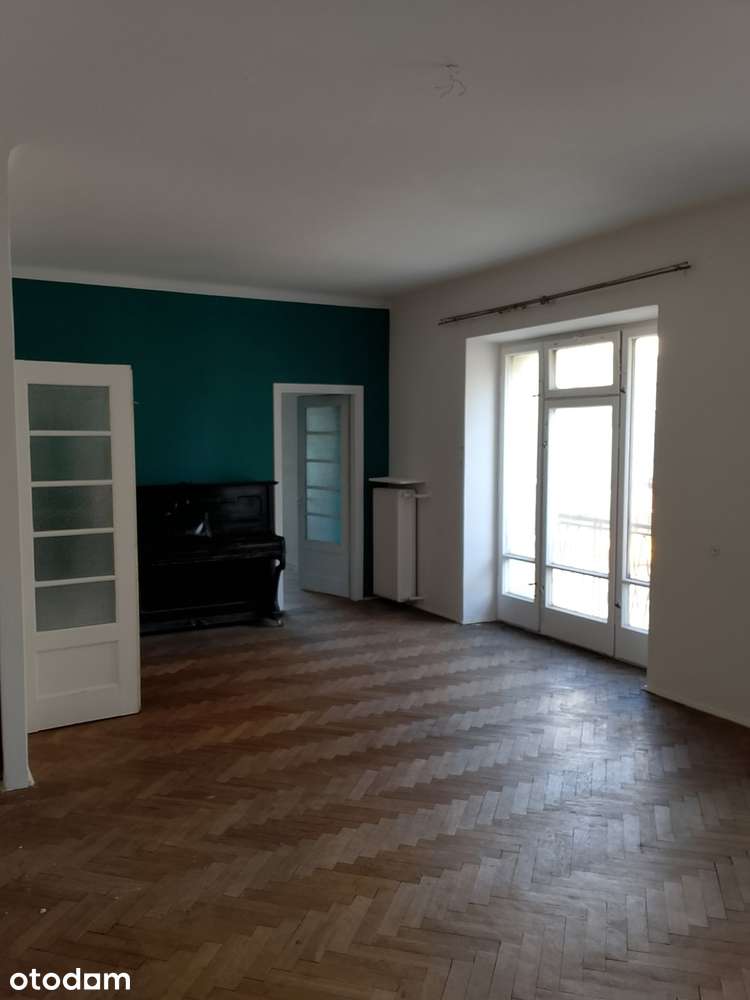 CENTRUM Narutowicza- pod kancelarię , winda, ogrzewanie miejskie