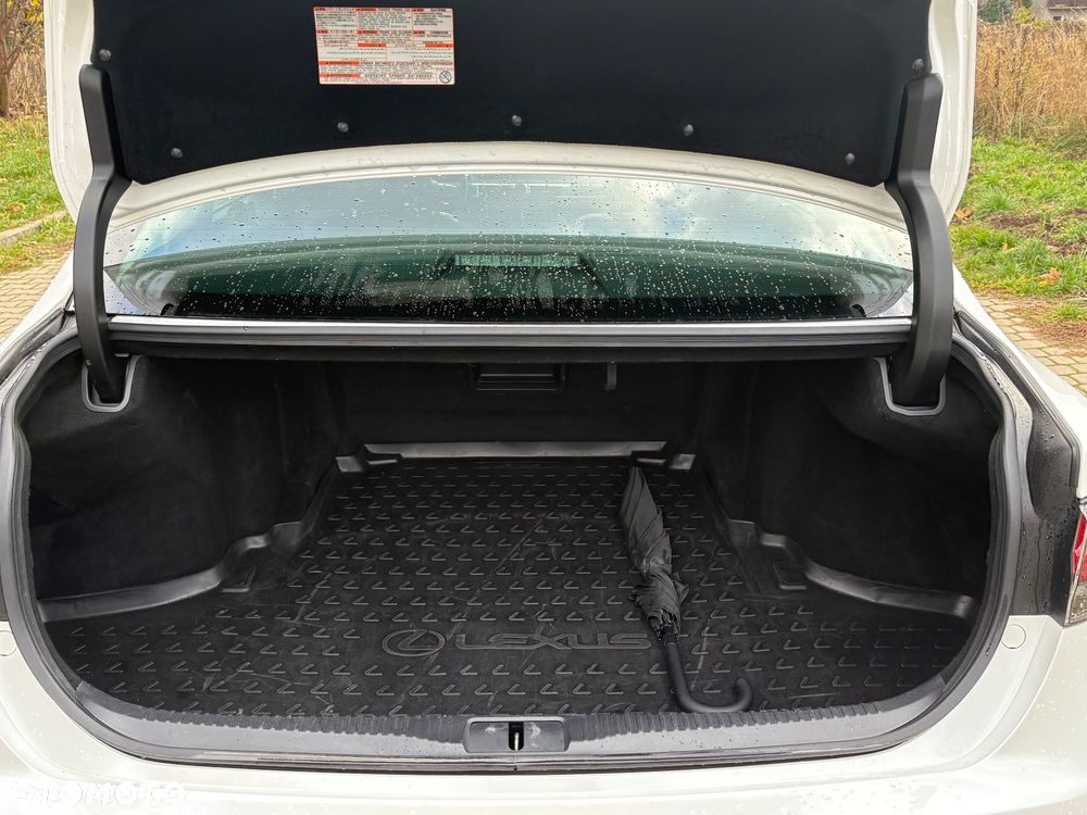 Lexus GS 200t / 300 Elegance - 23