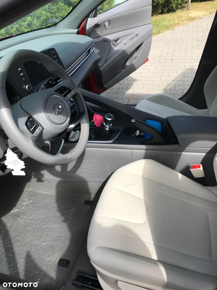 Hyundai Elantra 1.6 Smart - 11