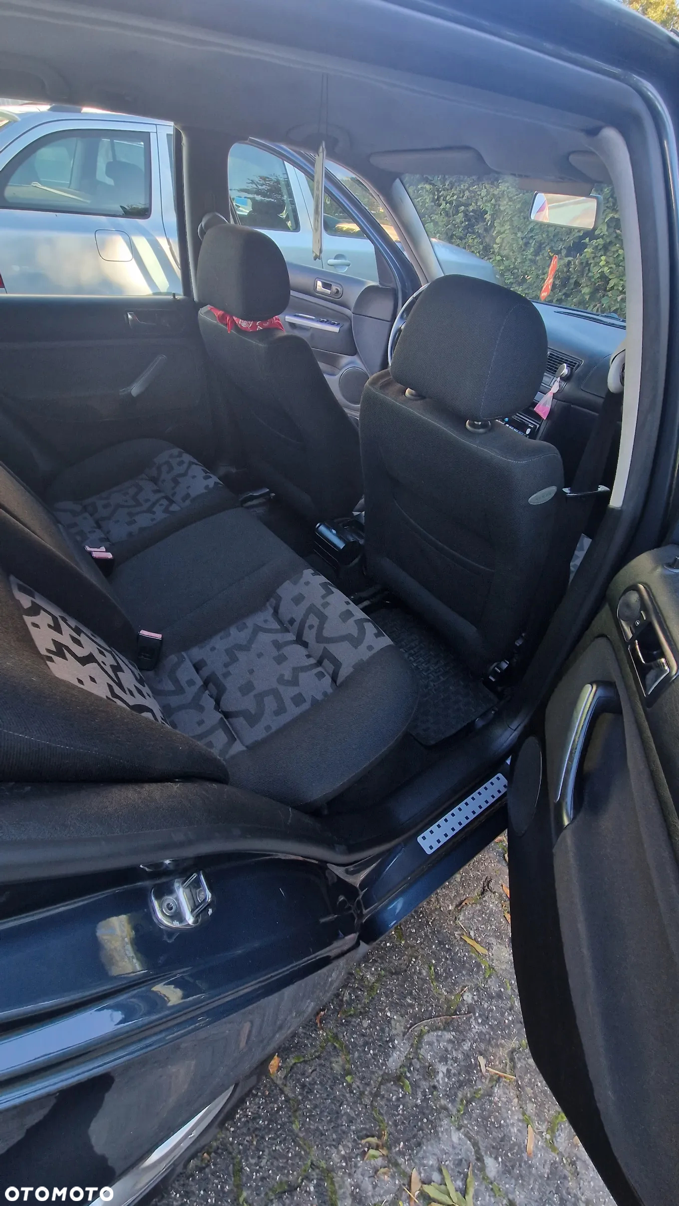 Volkswagen Golf - 12