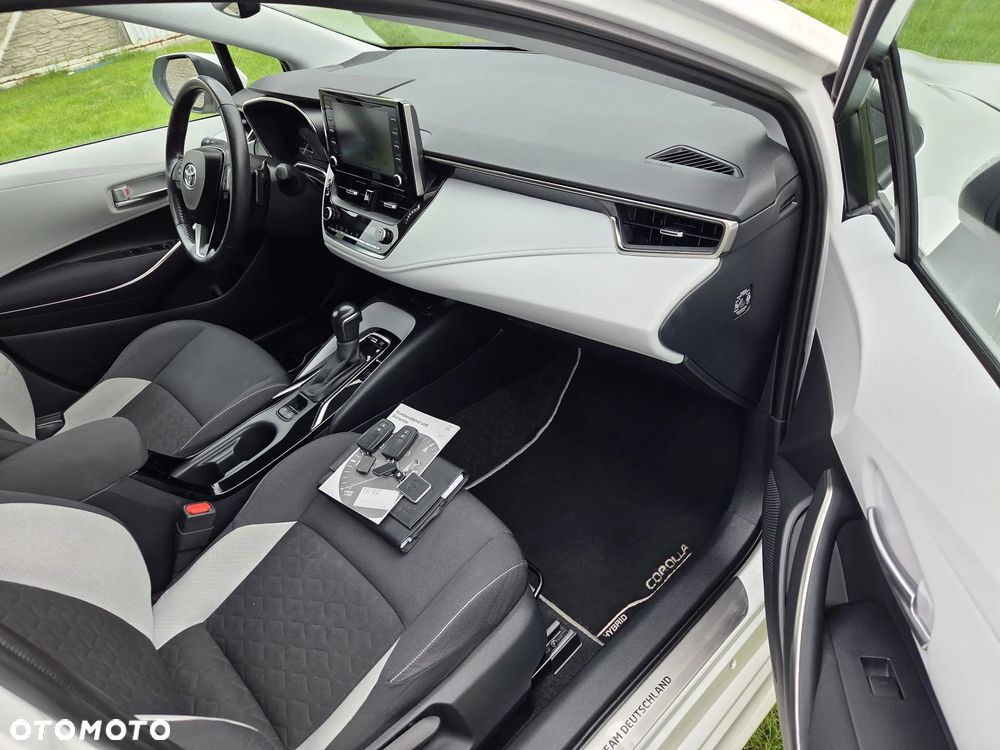 Toyota Corolla - 9