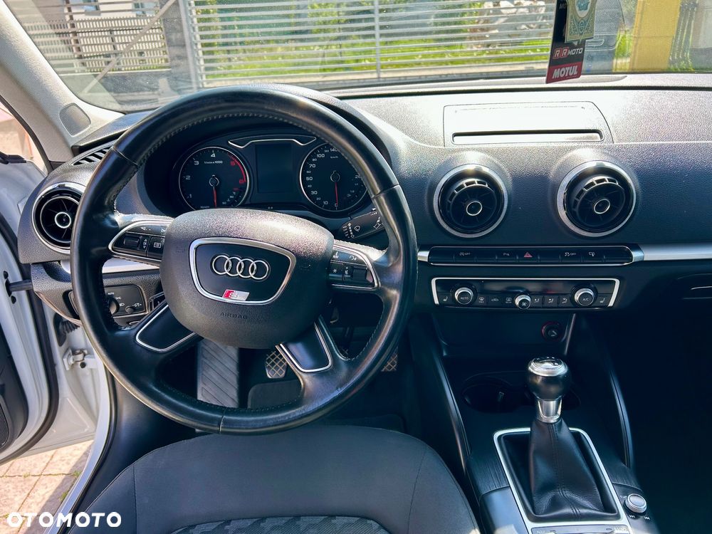 Audi A3 ver-1-6-tdi-sportback - 14