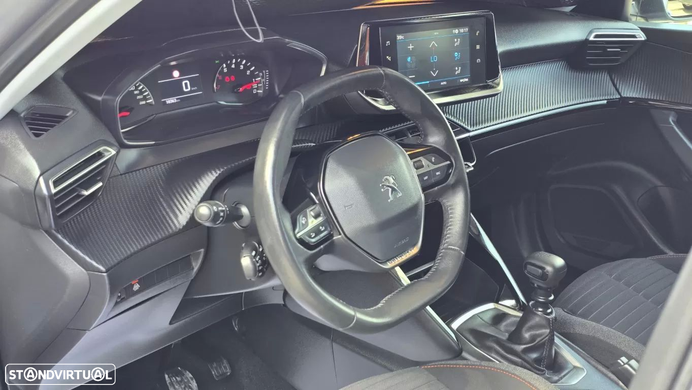 Peugeot 2008 1.2 PureTech Active Pack - 12