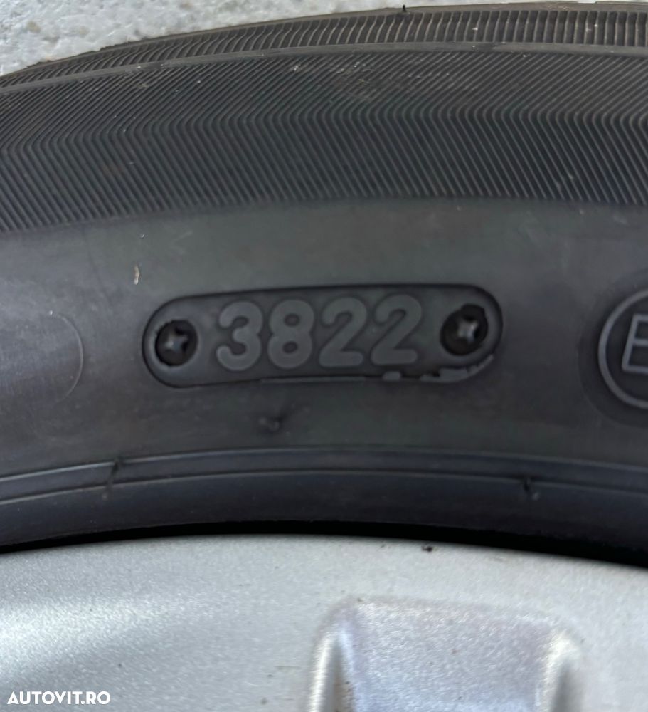 Opel Astra 1.7 CDTI Essentia - 17