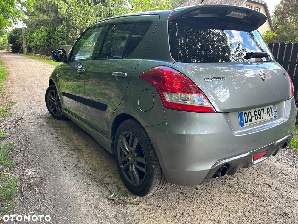 Suzuki Swift - 10