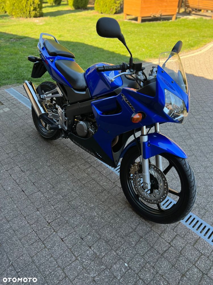 Honda CBR - 6