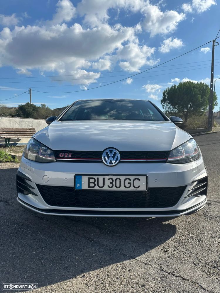 VW Golf 2.0 TSI GTI DSG Performance - 3