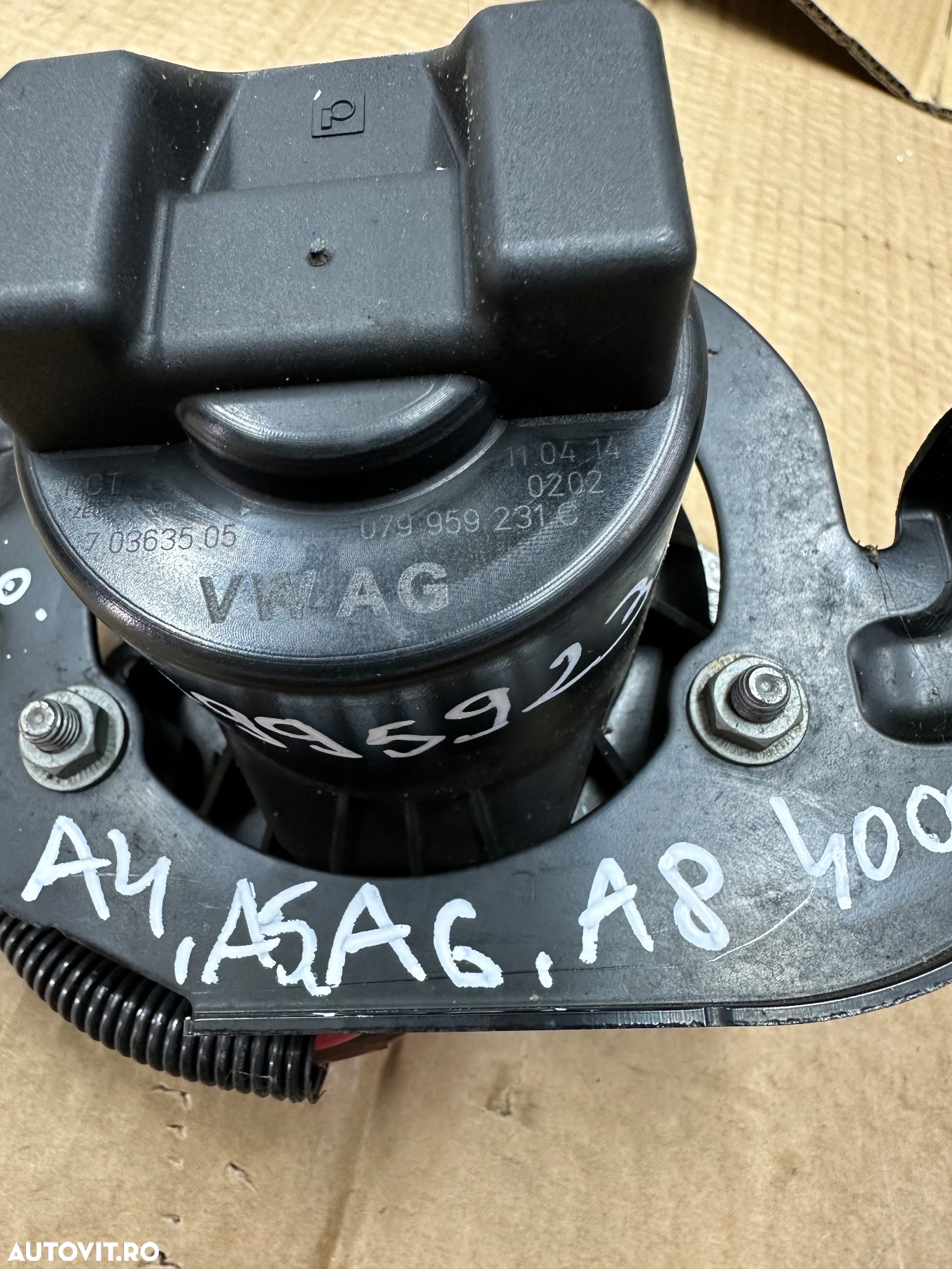 Pompa auxiliara apa AUDI A4, A5, A6, A7, A8, S4, S5 an 2012-2018 cod 079959231C - 2
