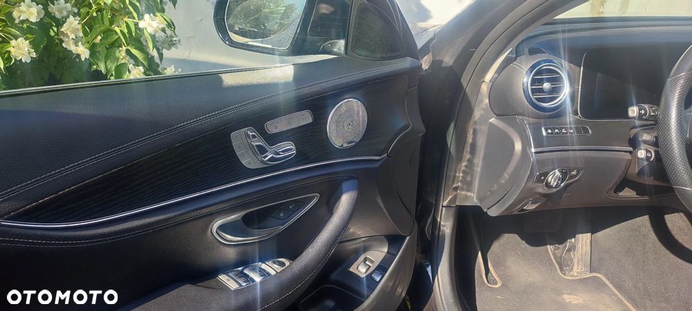 Mercedes-Benz Klasa E 350 d 4Matic 9G-TRONIC Exclusive - 10