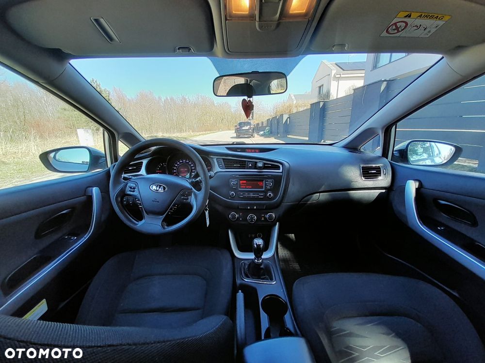 Kia Ceed 1.4 CRDi M - 12