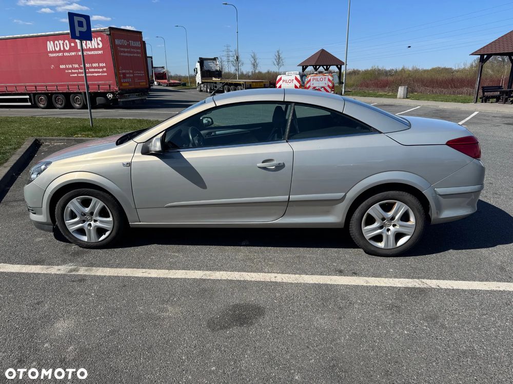 Opel Astra 1.9 CDTI Edition - 10