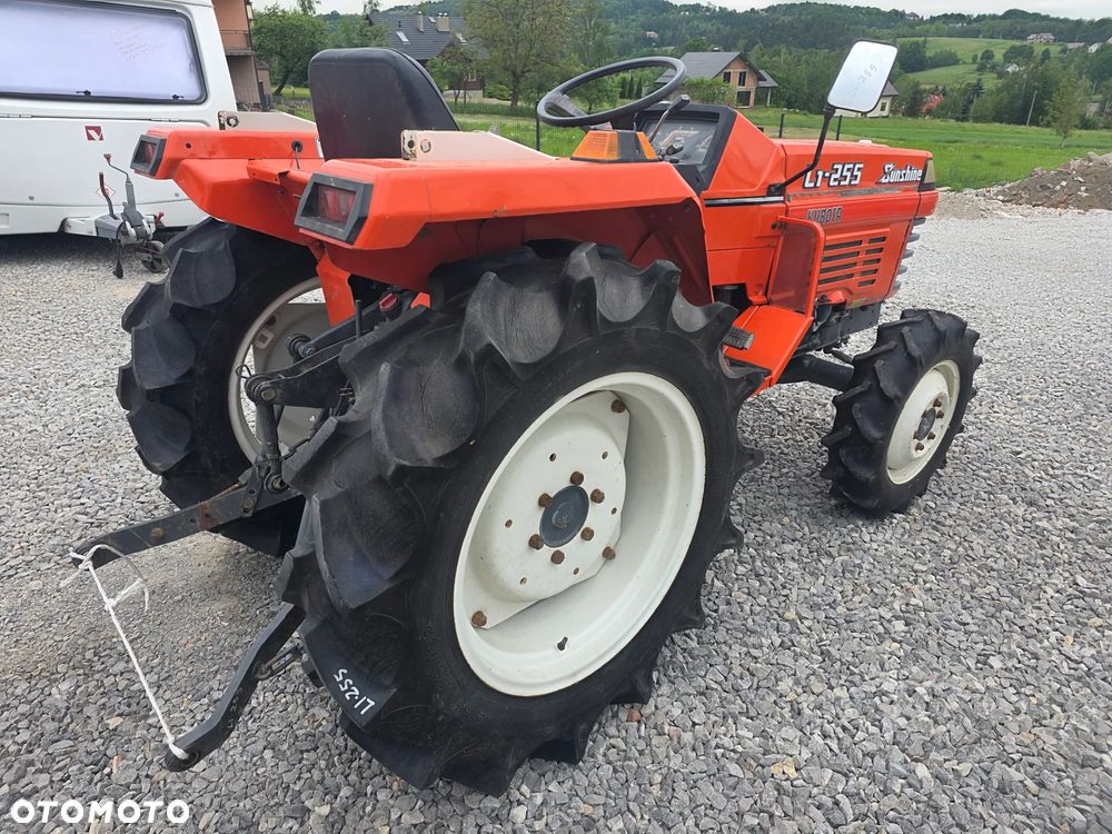 Kubota SUNSHINE L1 255 - 6