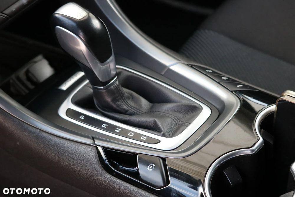 Ford Mondeo 2.0 TDCi Titanium PowerShift - 18