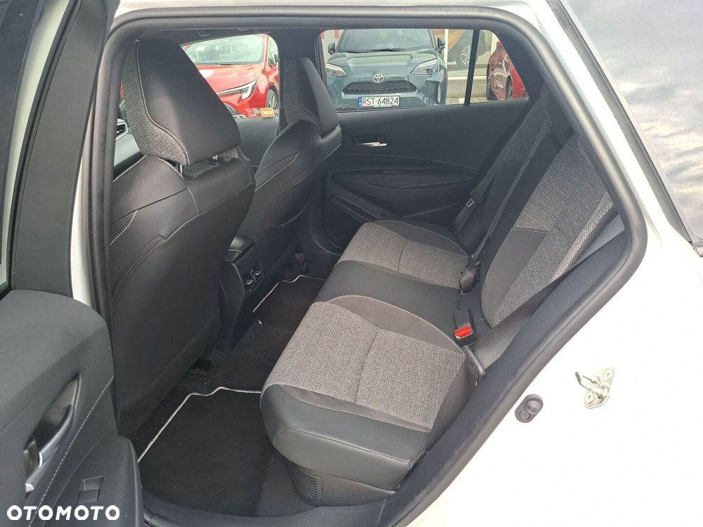 Toyota Corolla 1.8 Hybrid Style - 14