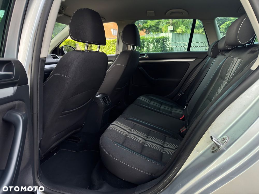 Volkswagen Golf 1.6 TDI BlueMotion Technology DSG Comfortline - 11