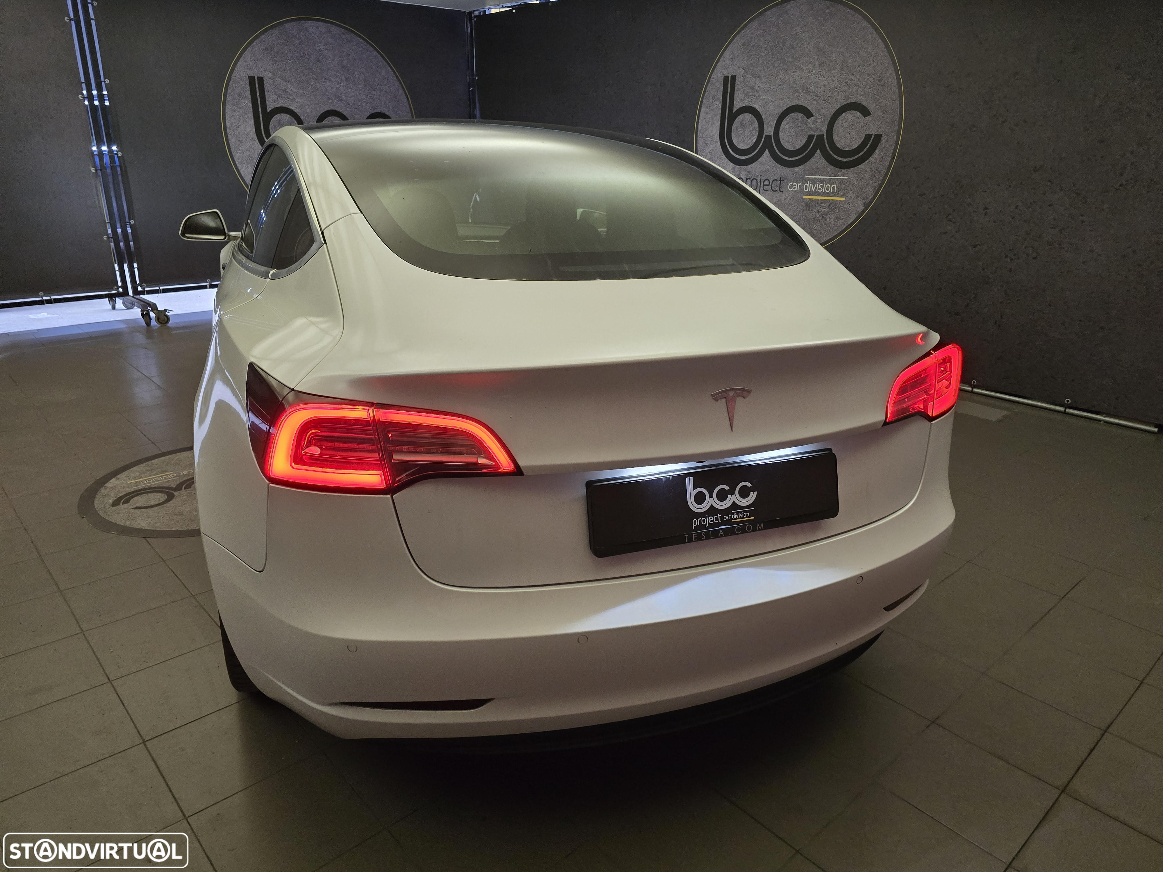 Tesla Model 3 Standard Range Plus RWD - 6