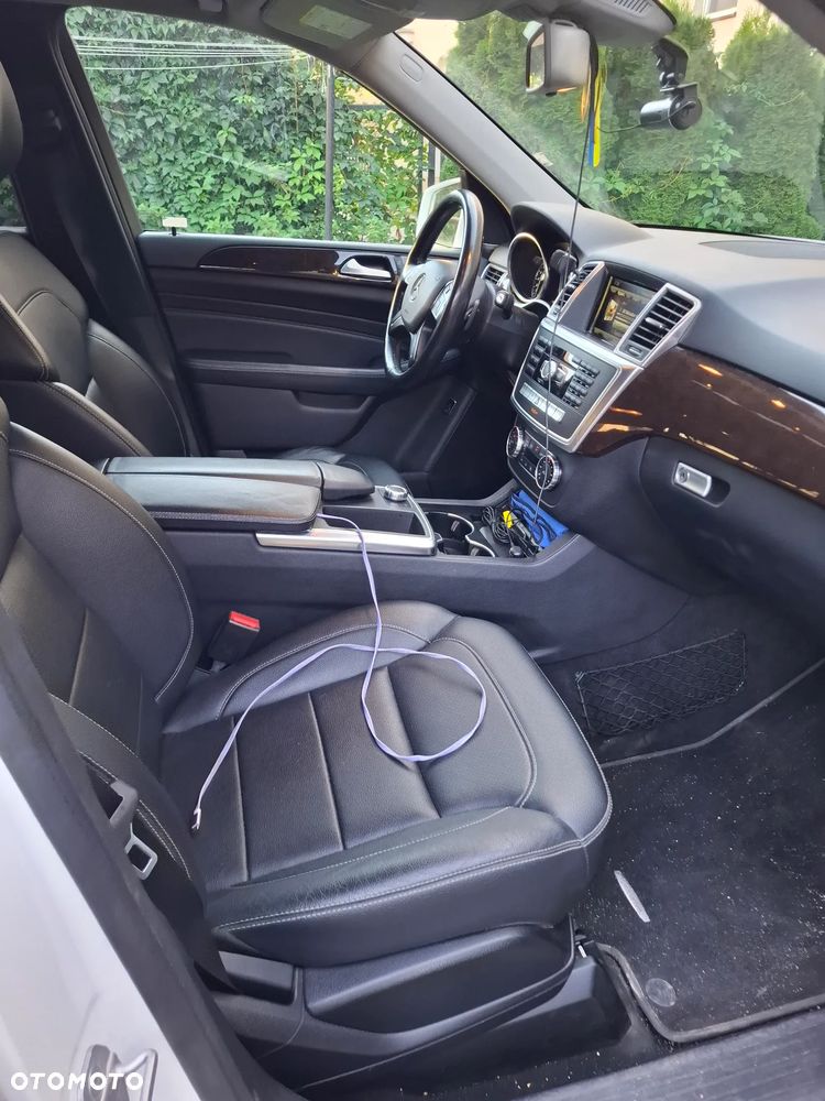 Mercedes-Benz ML - 3
