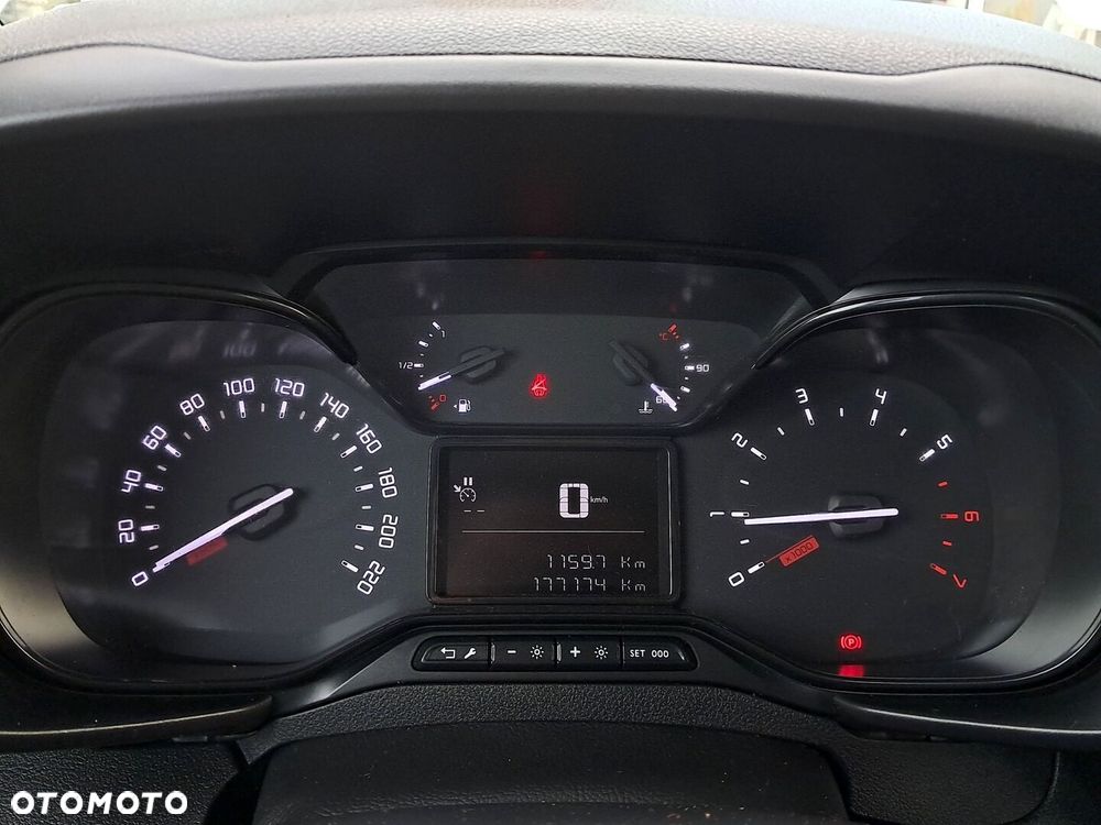 Toyota PROACE CITY - 18