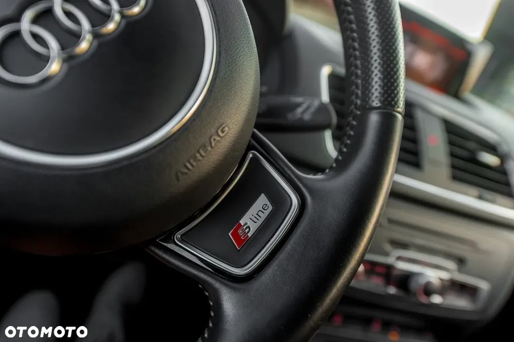 Audi Q3 2.0 TFSI Quattro S tronic - 27