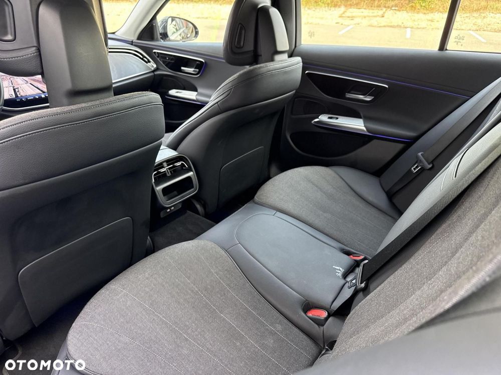 Mercedes-Benz Klasa E - 15