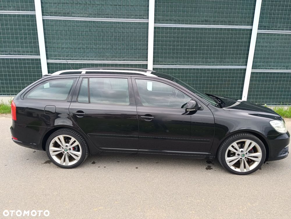 Skoda Octavia 2.0 TDI RS - 17