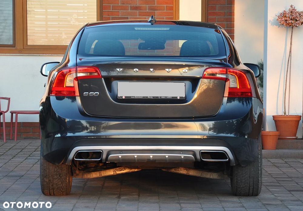 Volvo S60 D4 Geartronic - 9
