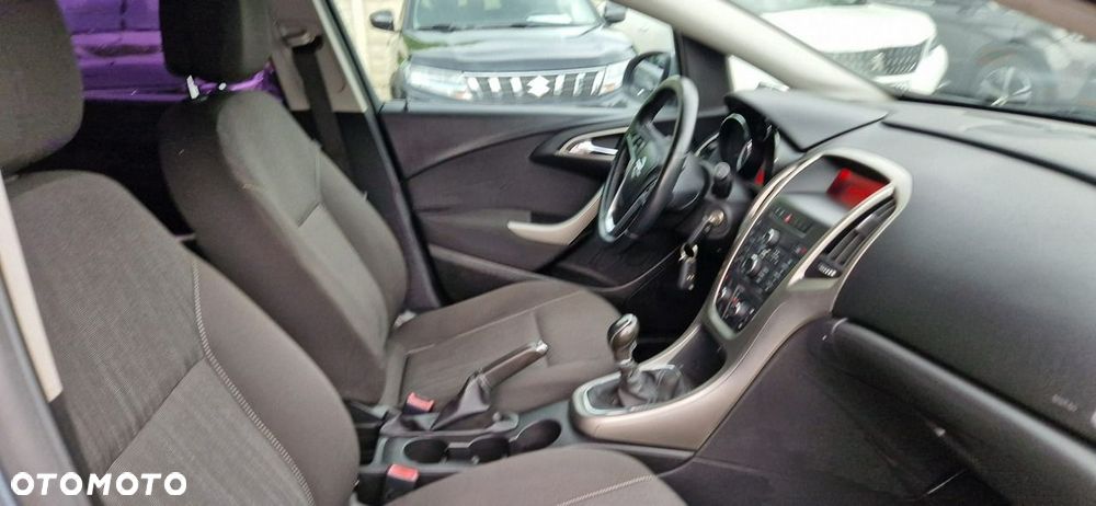 Opel Astra - 31