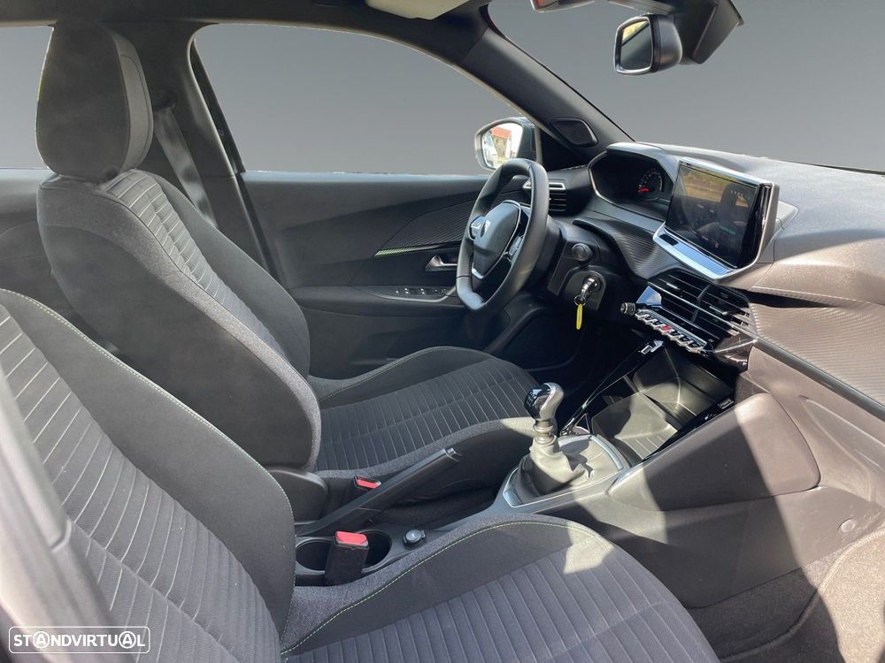 Peugeot 2008 1.2 PureTech Active Pack - 16