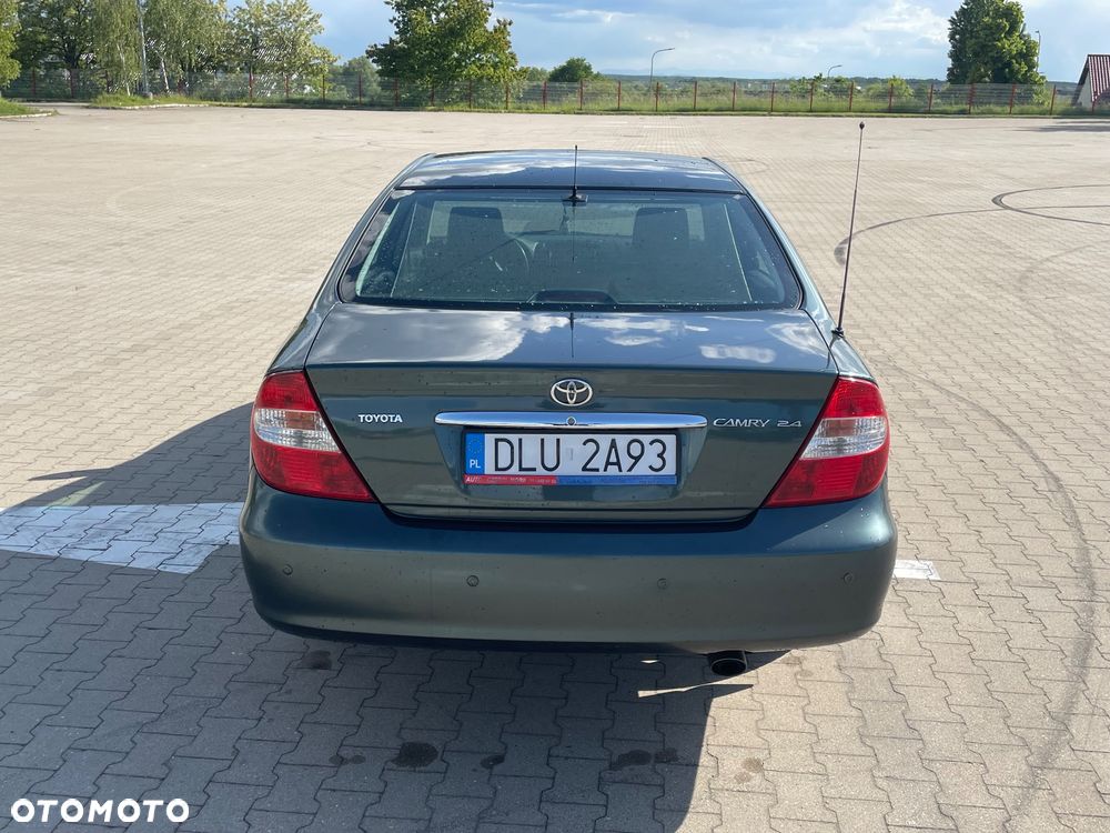 Toyota Camry 2.4 VVT-i - 7