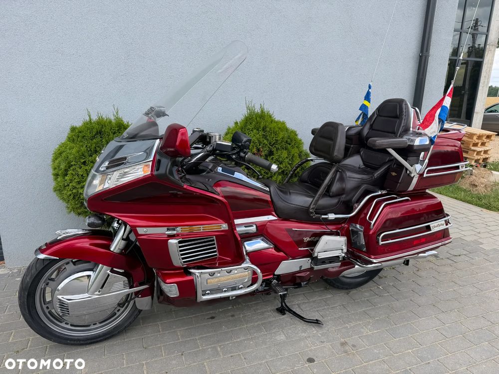 Honda GL - 33