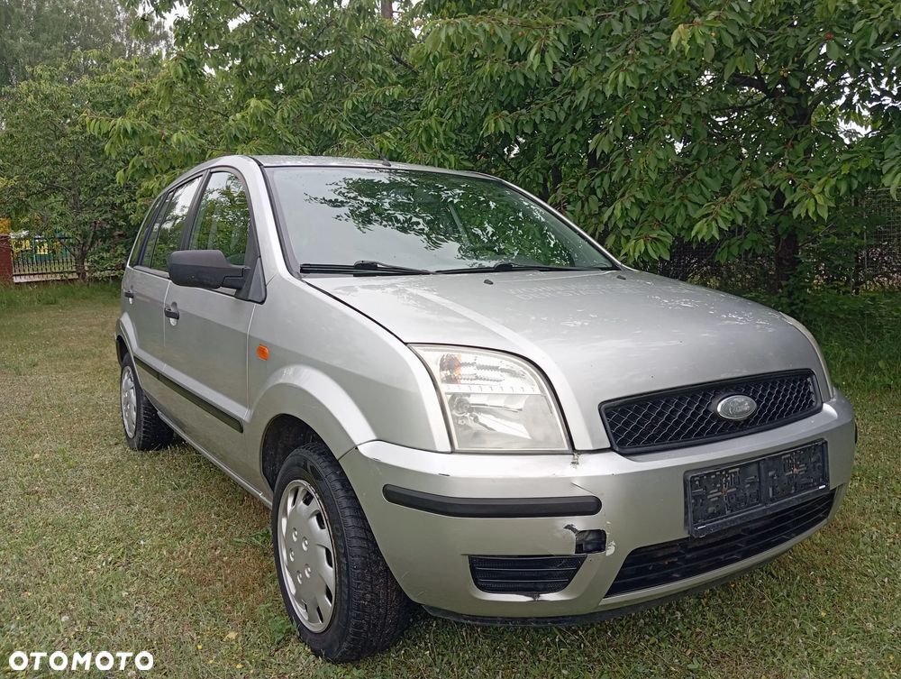 Ford Fusion - 3