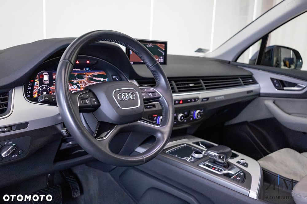 Audi Q7 - 13