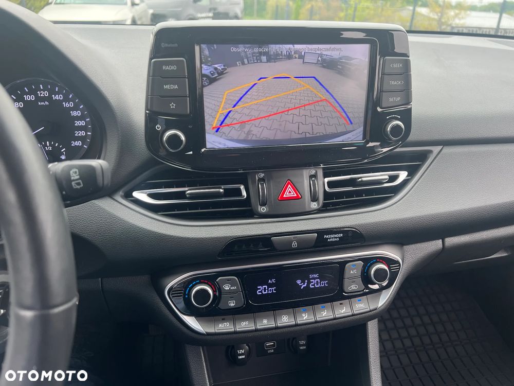 Hyundai i30 1.5 T-GDI 48V Smart DCT - 13