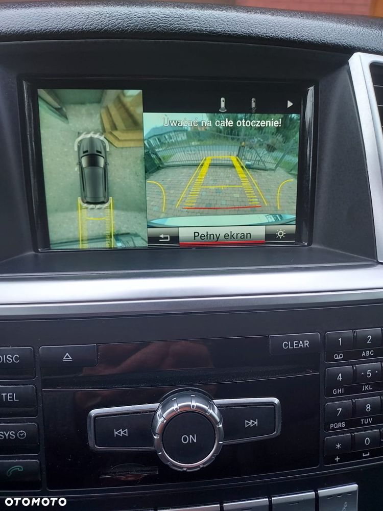 Mercedes-Benz ML 350 BlueTEC 4-Matic - 11