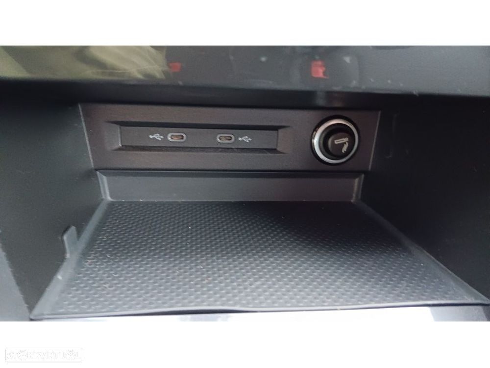 VW Tiguan Allspace 2.0 TDI Confortline DSG - 24